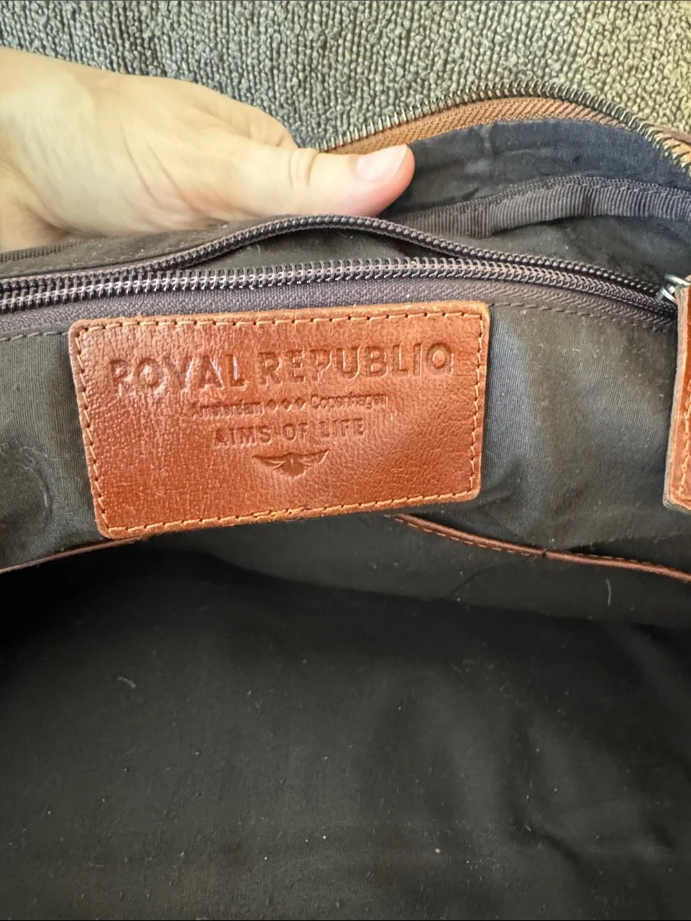 Royal Republiq premium chestnut